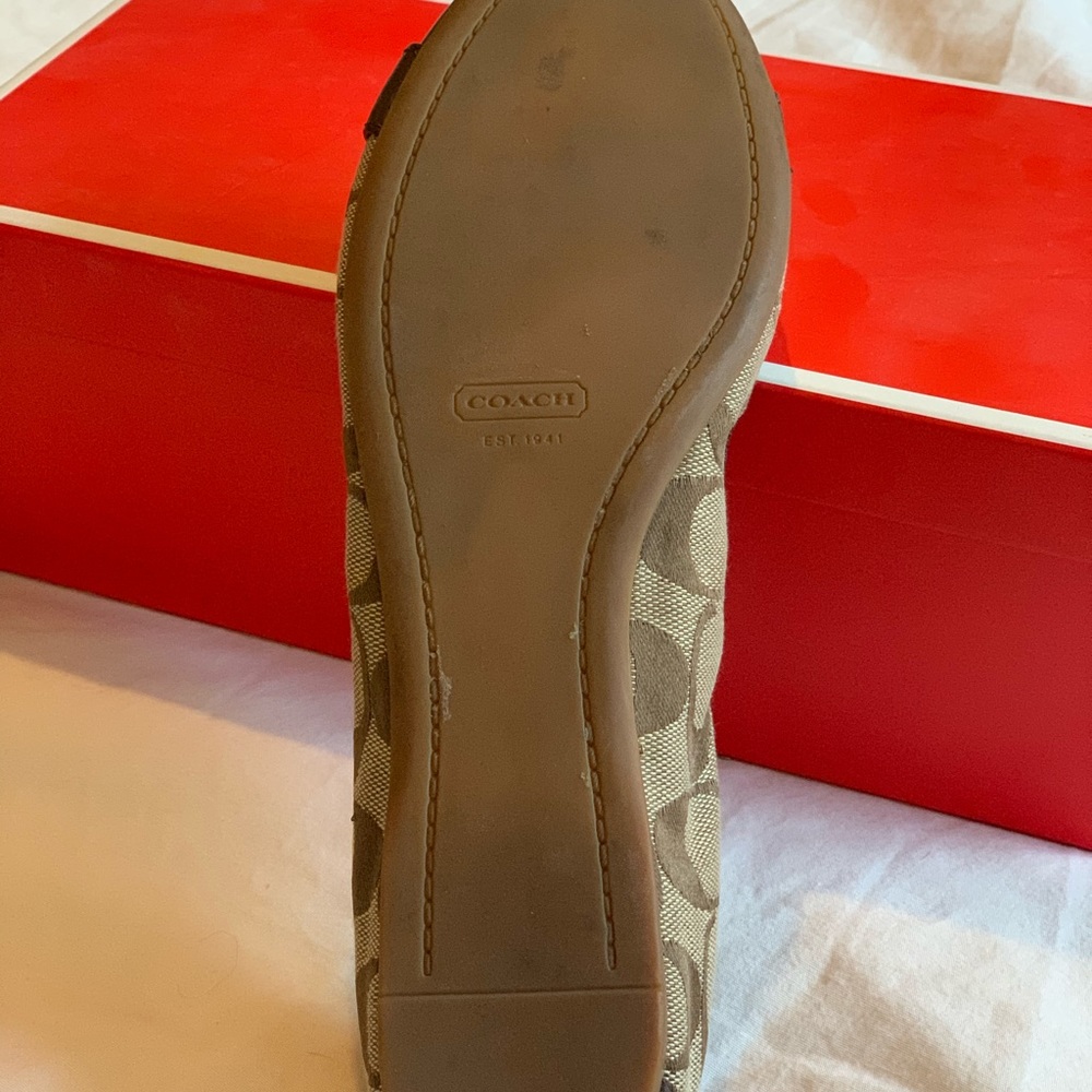 COACH Chelsey Mat Calf Flats - Picture 3 of 4